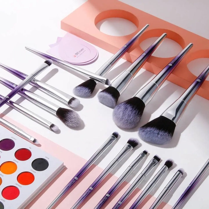 DUcare Makeup Brush Set 17Pcs Slay Co INTL